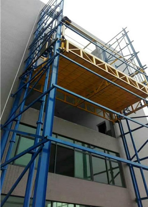 Goods lift installation photo